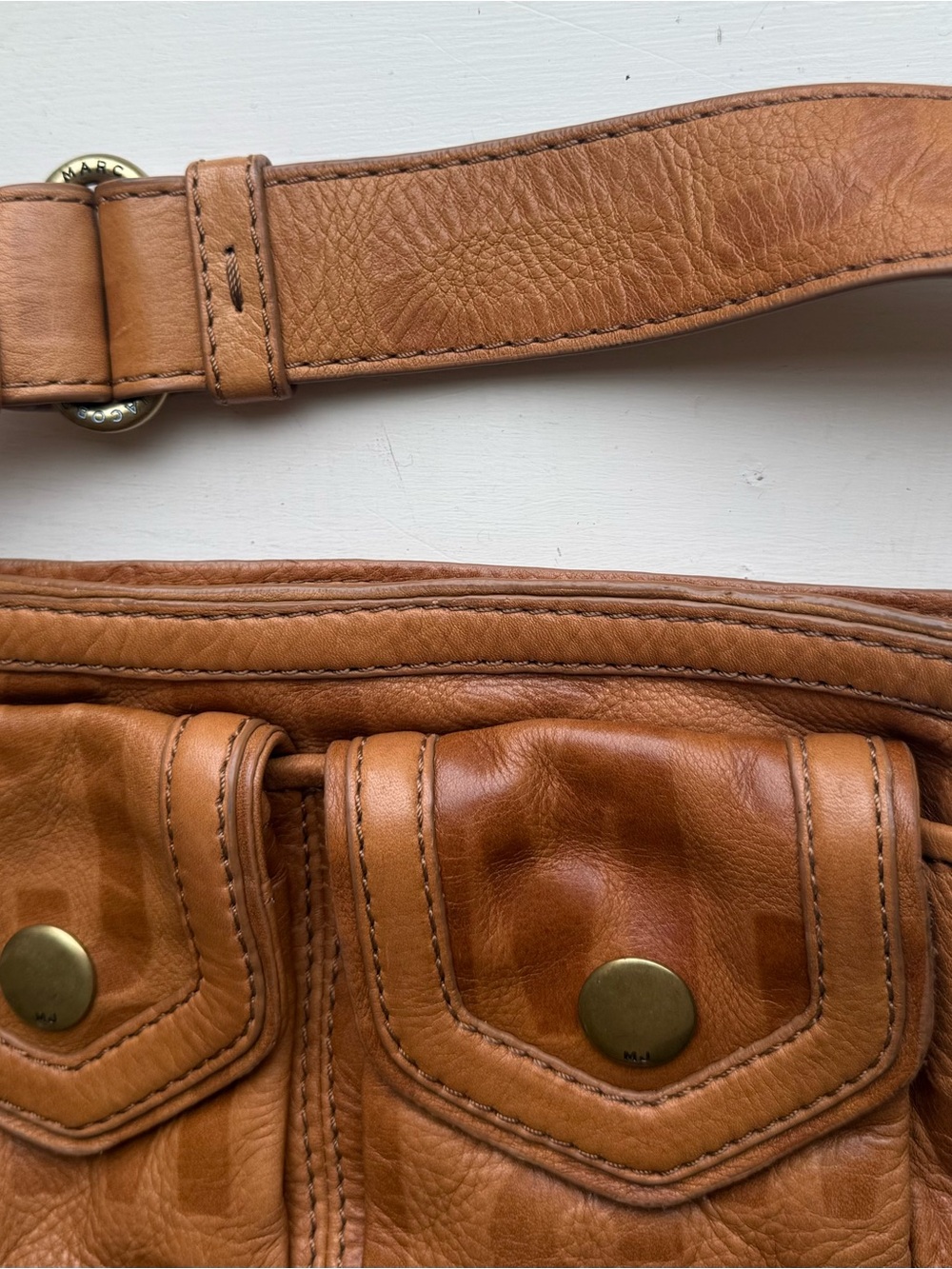 Vintage Marc Jacobs Tan Leather Dual-Pocket Shoulder Bag - Picture 3 of 13